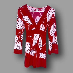 KIWI women’s top size medium